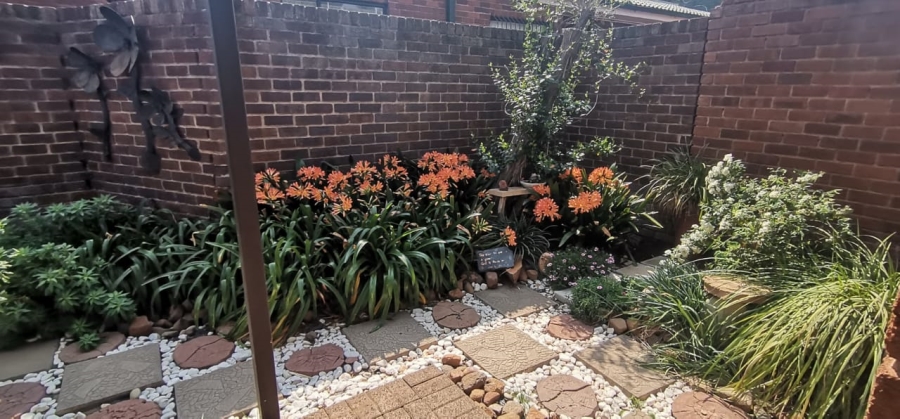 2 Bedroom Property for Sale in Westdene Free State